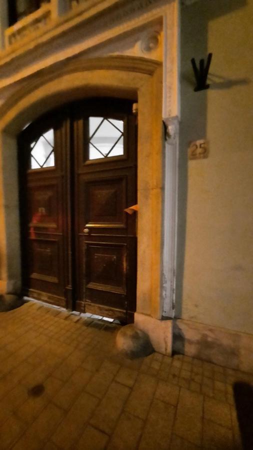 Happy Apartment In The Heart Of Budapest With 2 Rooms Exterior photo