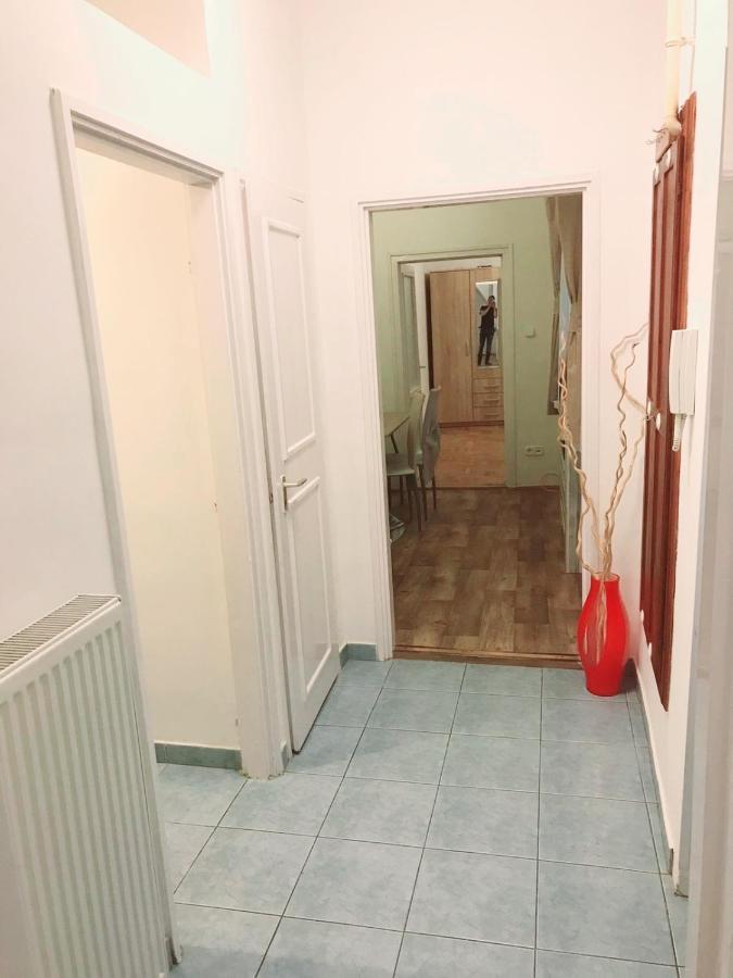 Happy Apartment In The Heart Of Budapest With 2 Rooms Exterior photo