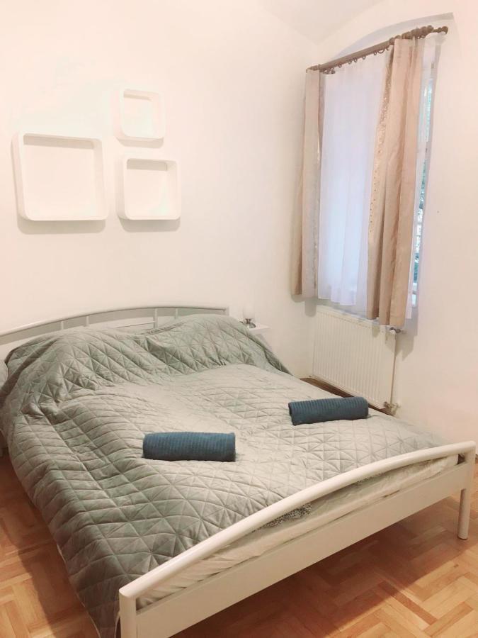 Happy Apartment In The Heart Of Budapest With 2 Rooms Exterior photo