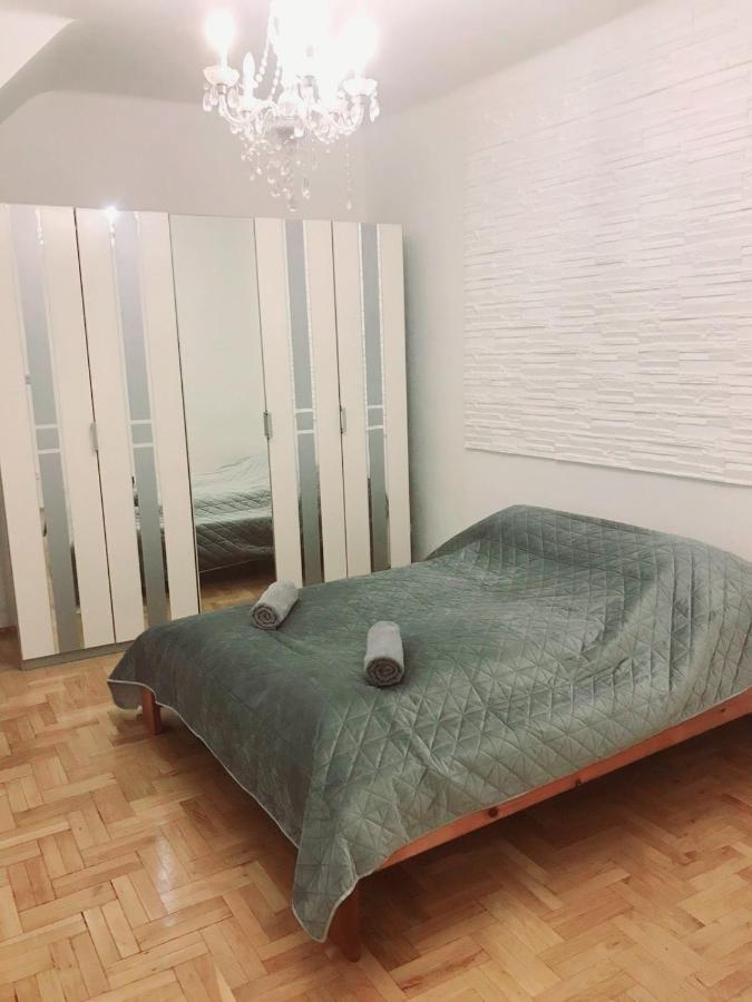 Happy Apartment In The Heart Of Budapest With 2 Rooms Exterior photo